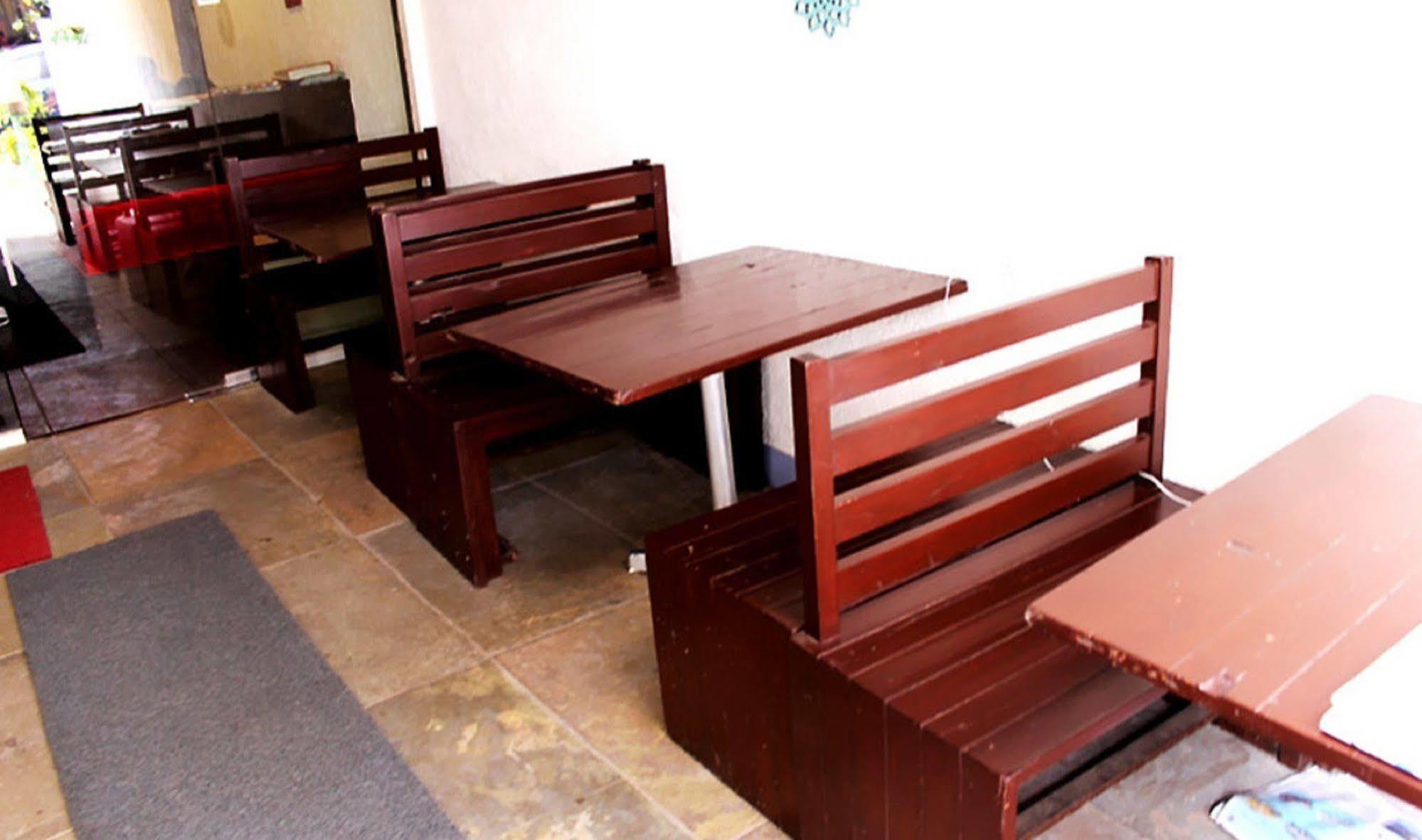 Red Palm Residency Hotel Mumbai Exterior photo