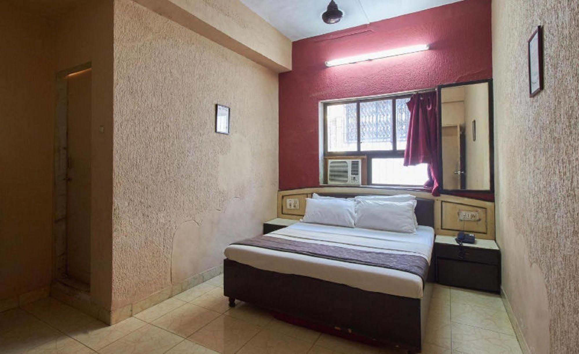 Red Palm Residency Hotel Mumbai Exterior photo