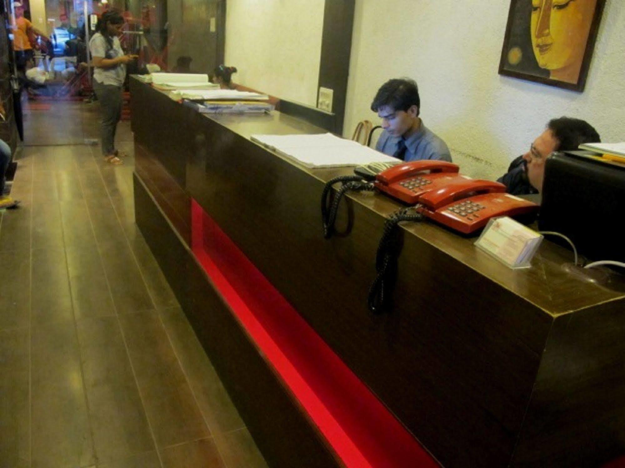 Red Palm Residency Hotel Mumbai Exterior photo