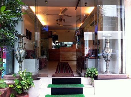 Red Palm Residency Hotel Mumbai Exterior photo